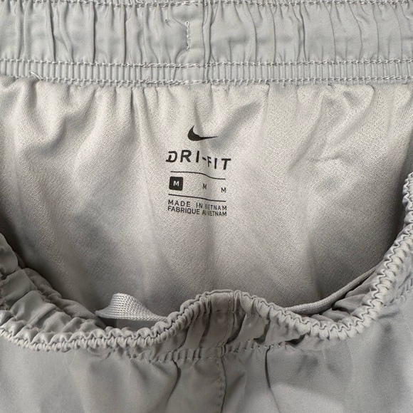 Nike Dri Fit Shorts - Picture 5 of 5